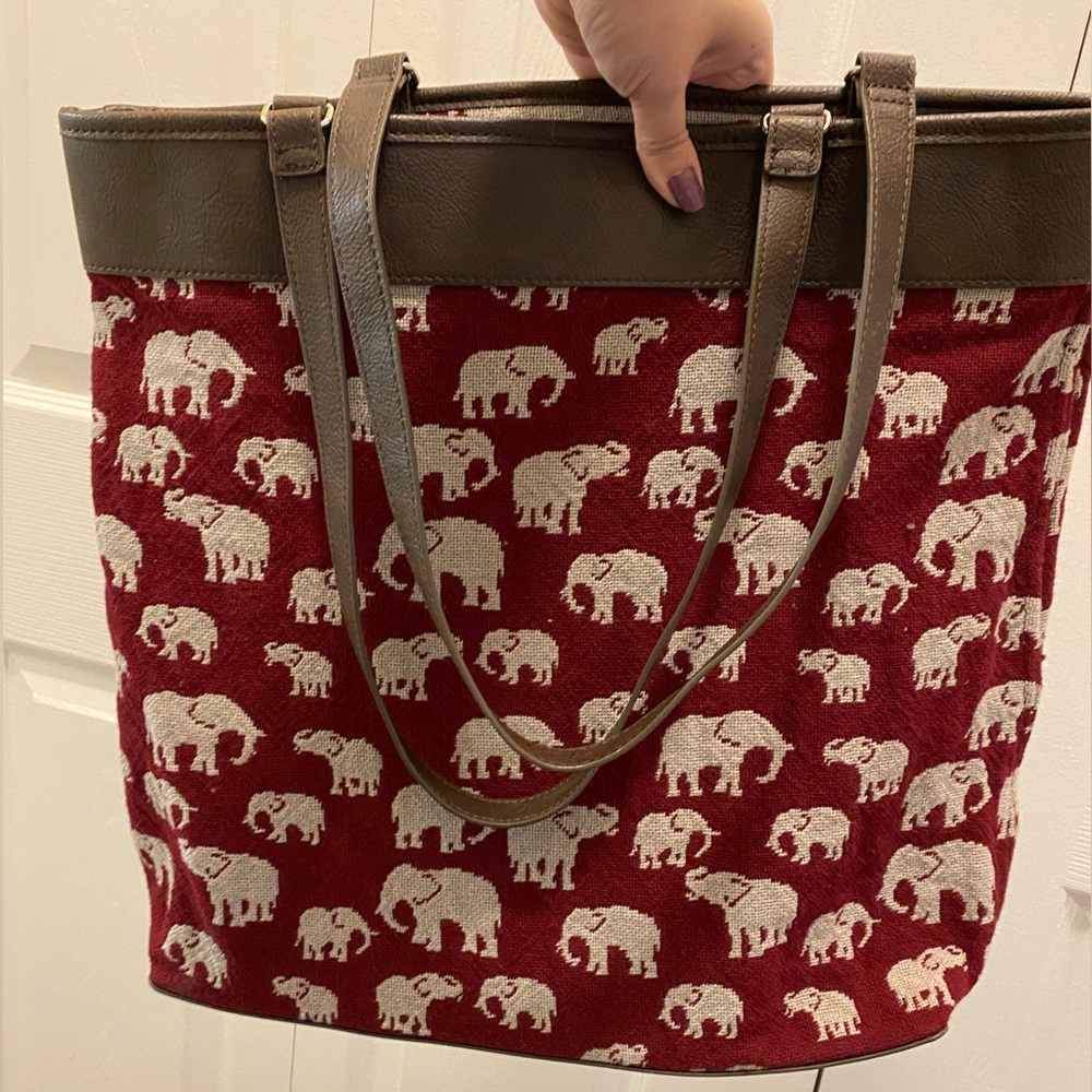 NEW Elephant reversible bag - Thirty One
